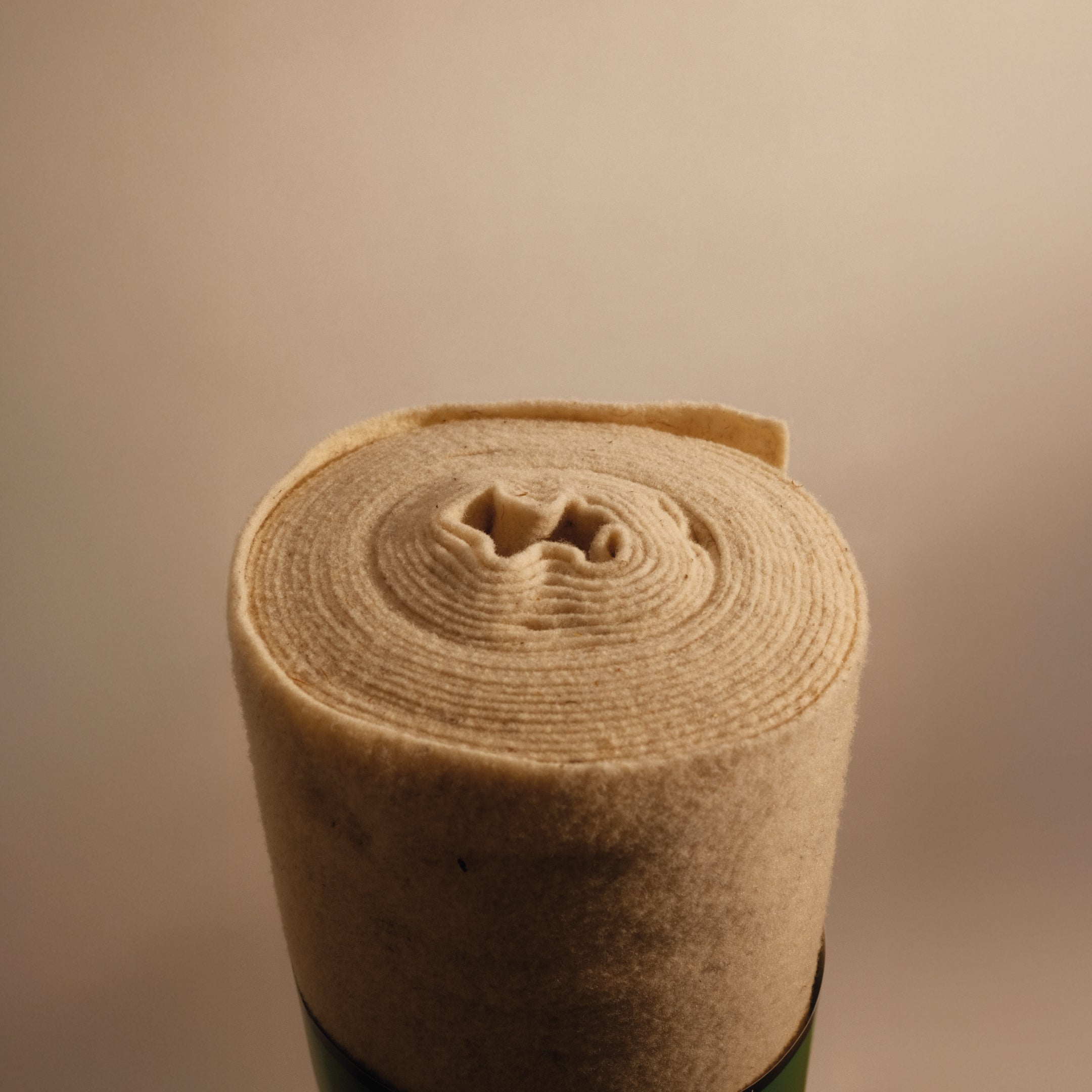 fertilaine-paillages-100-laine-pack-duo-2x10-m-agrafes image 1