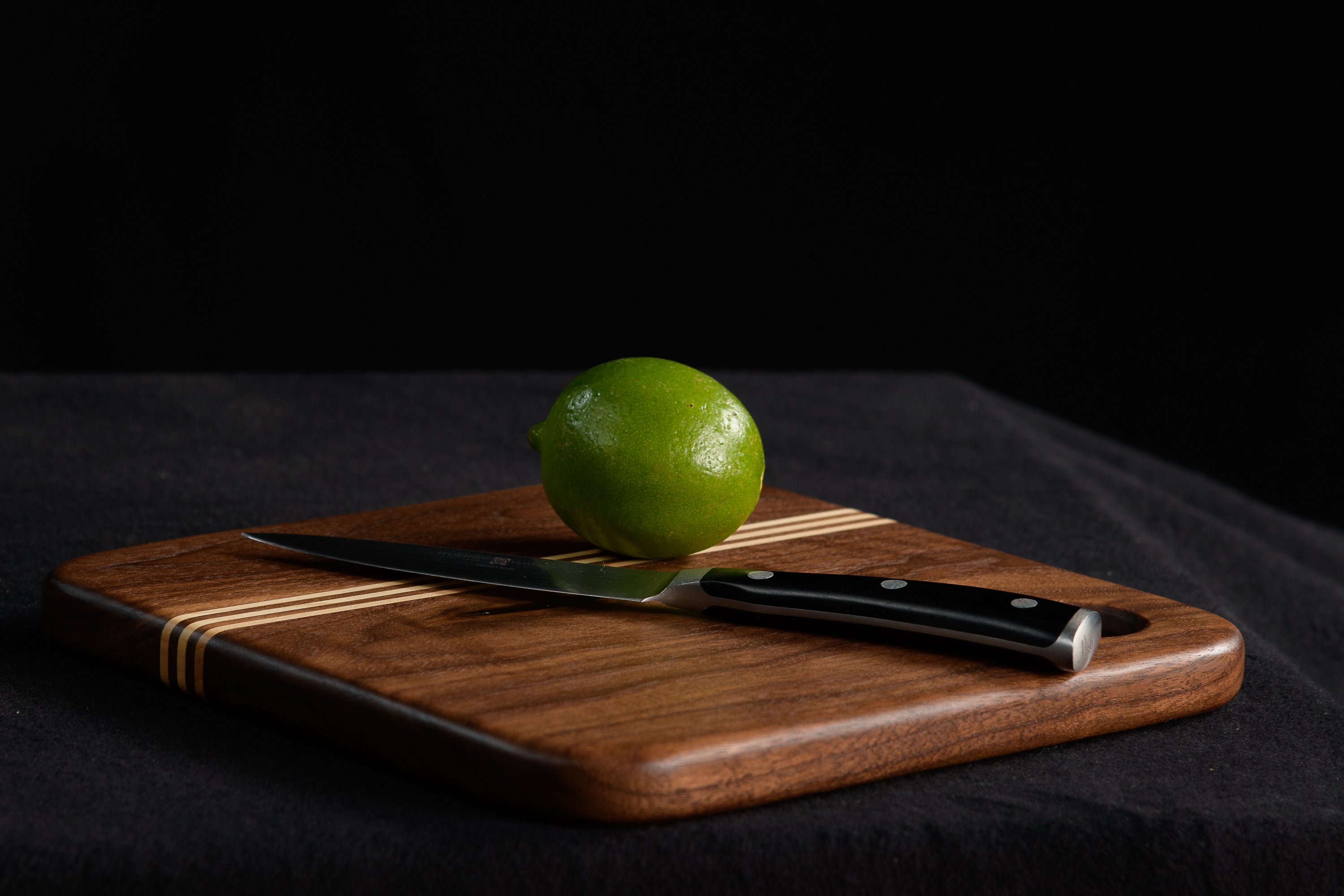 bamboozle-cutting-boards-planche-bois-noyer-large-23x37-cm image 5