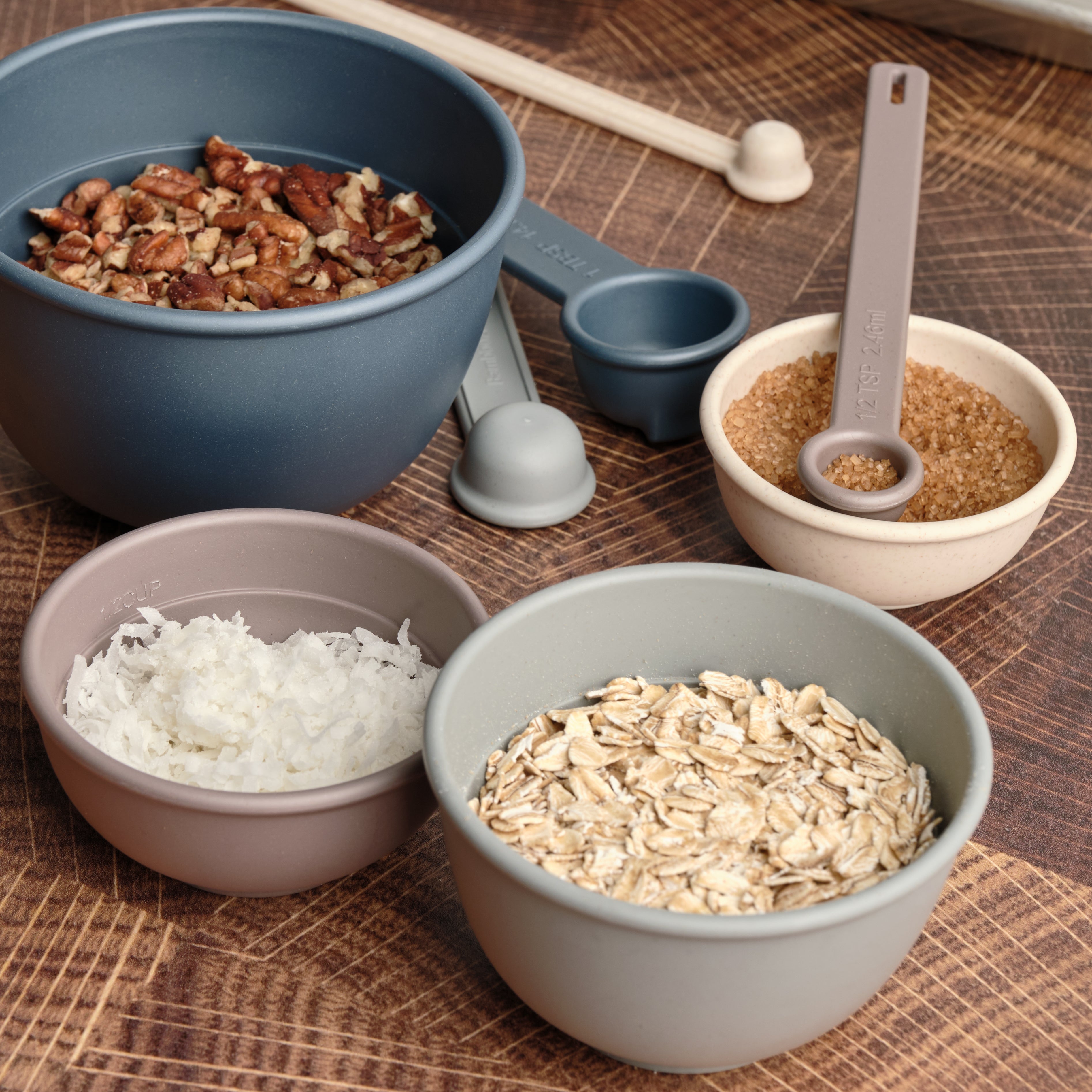 bamboozle-bakeware-mega-bundle-astrik-saladiers-doseurs image 7