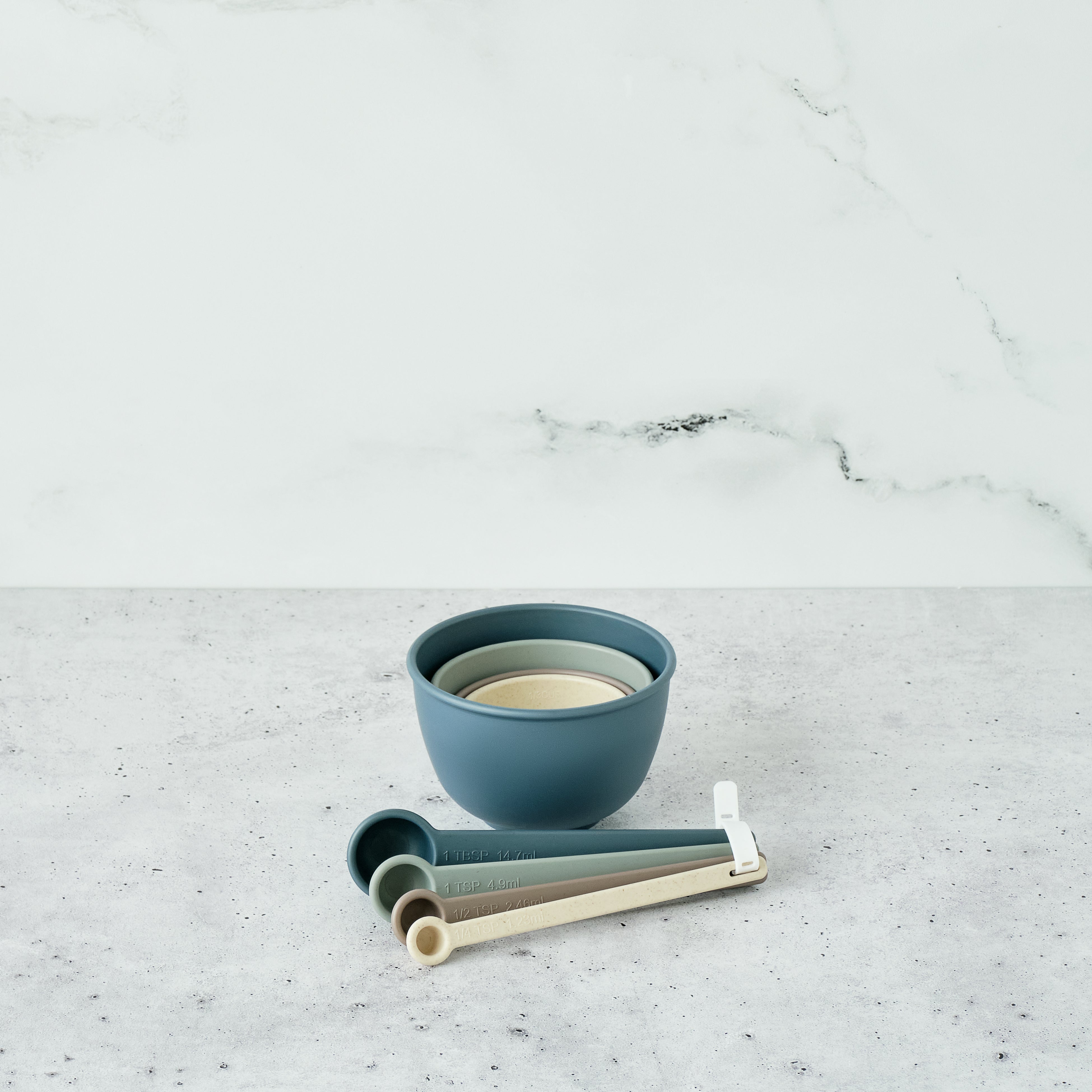 bamboozle-mixing-bowls-astrik-duo-set-mesure-cuisine-vert image 1