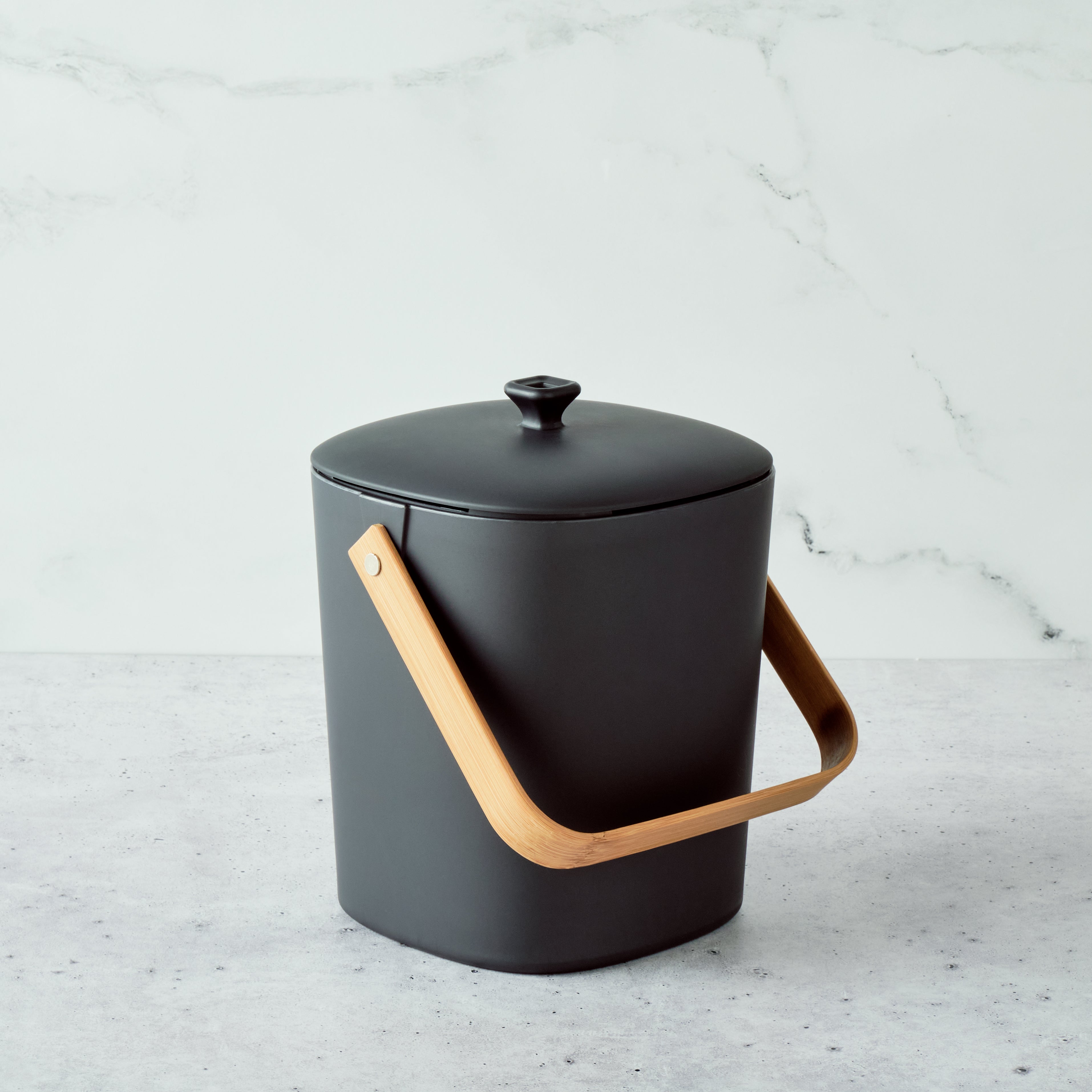 bamboozle-composting-composteur-cuisine-astrik-anti-odeur image 4